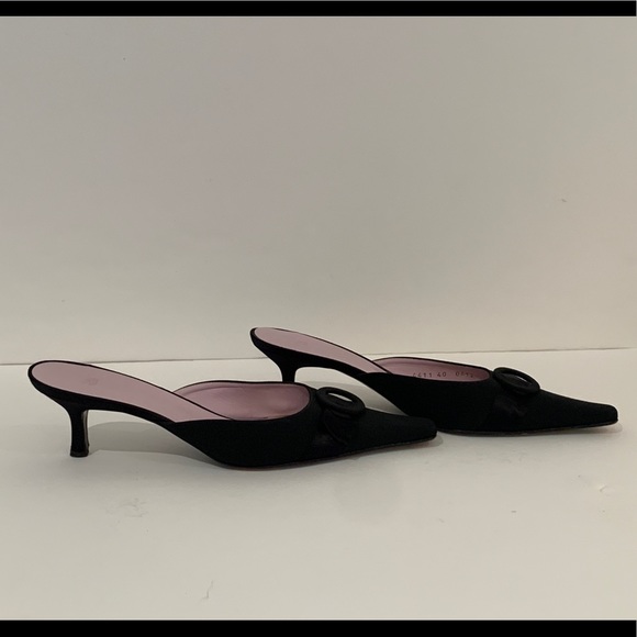 Vera Wang Black Buckle Slip On Heels Size EUR 40 - Picture 3 of 8